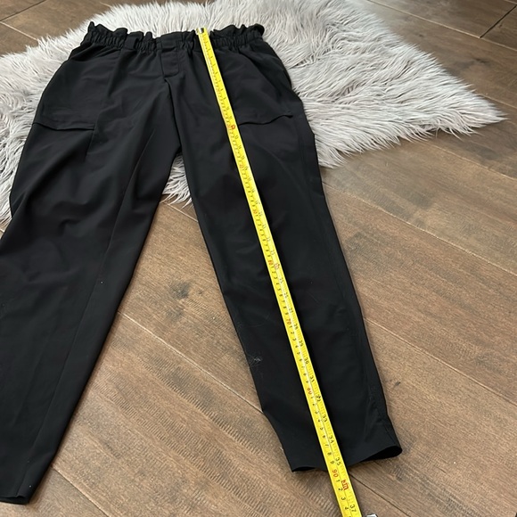 Athleta ruffle waisted size 0 athletic pants - Picture 17 of 17